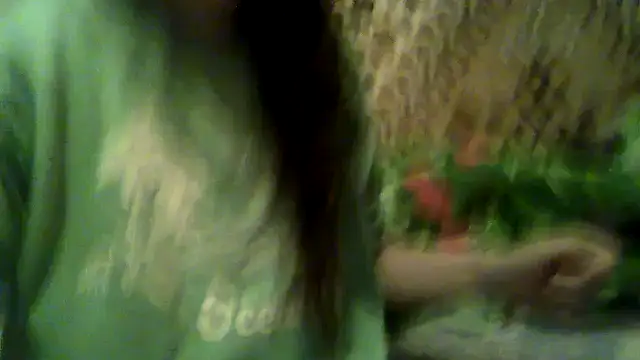 FayInessaKiss Cameră chat live