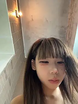 nameinamei Live Chatraum