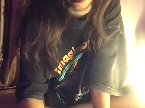 _Maya_zaidi_'s Live Chat Room