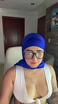 Tulivette_'s Live Chat Room