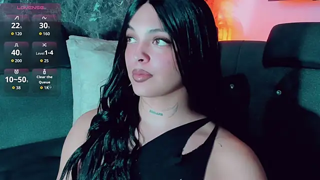 Emmaa_Saenz_'s Live Chat Room