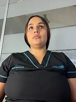 Živá chatovací místnost Noa_Harper-