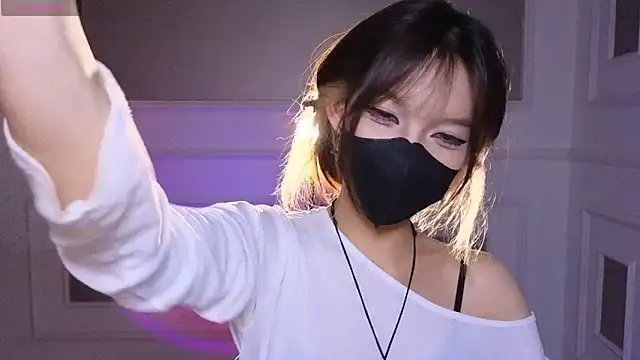 _____Panda_____n Live chat-huone