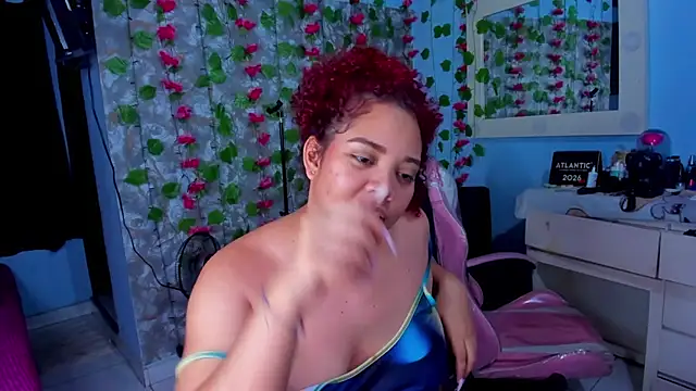 AngelaCoffee's Live Chat Room