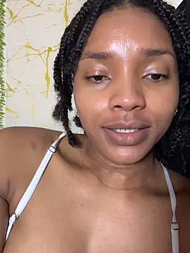 غرفة دردشة Ebony_love07 المباشرة