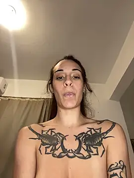 غرفة دردشة DeenaSweet المباشرة
