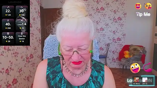 غرفة دردشة Maya_Mayflower المباشرة