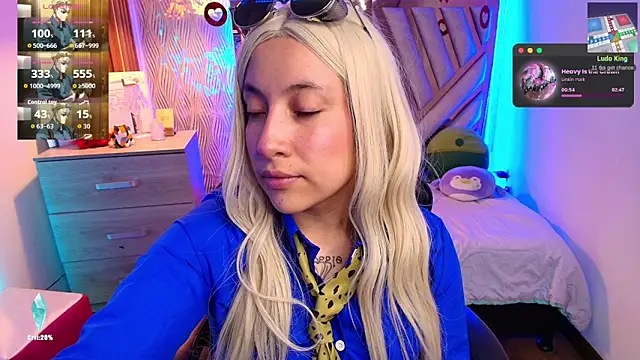 NyxAndria_1 Adlı Modelin Canlı Sohbet Odası