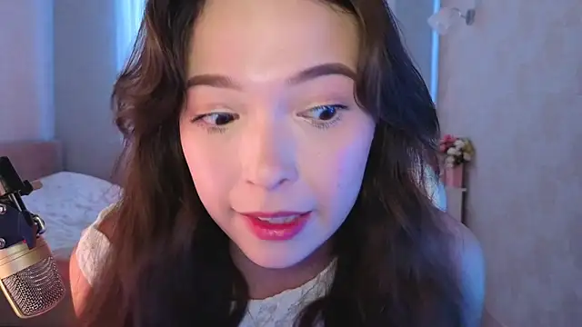 yuna_sunshy ল  াইভ চ্যাট রুম