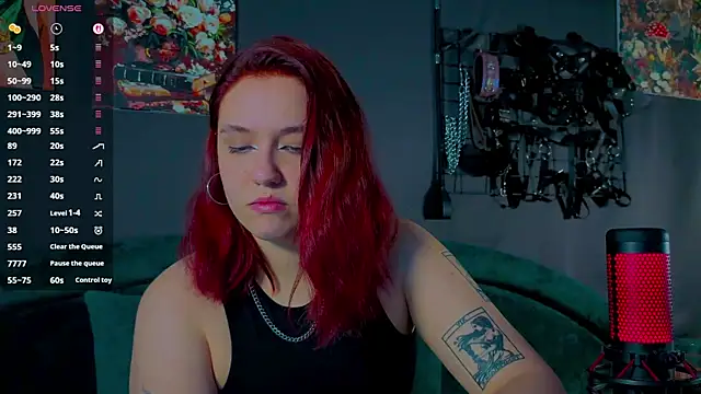 Serve_to_Alexa Live chatroom