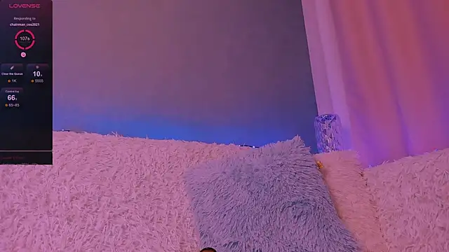 חדר צ'אט בשידור חי של ellaamber