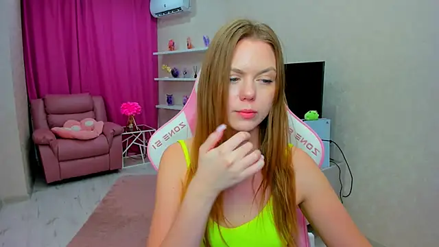 Strawberrye Cameră chat live