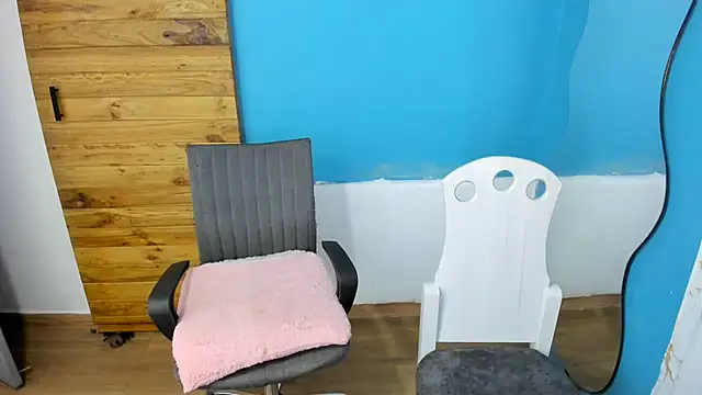 RachelJones_ Live Chatraum