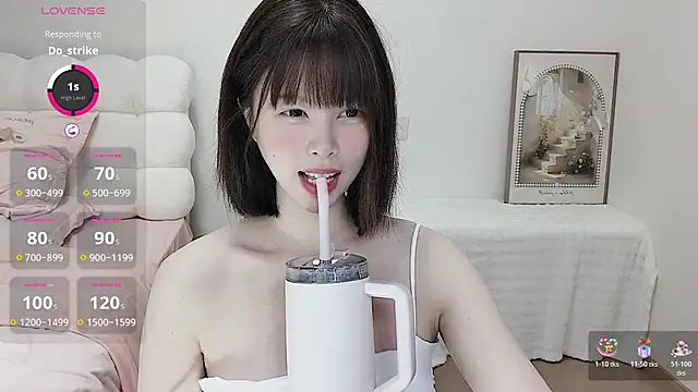 Anna-2005's Live Chat Room