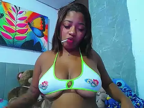 Brunett_sexy1 Cameră chat live