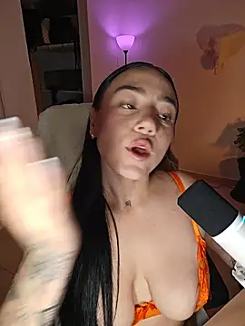 Pokój czatu na żywo – helena_smith
