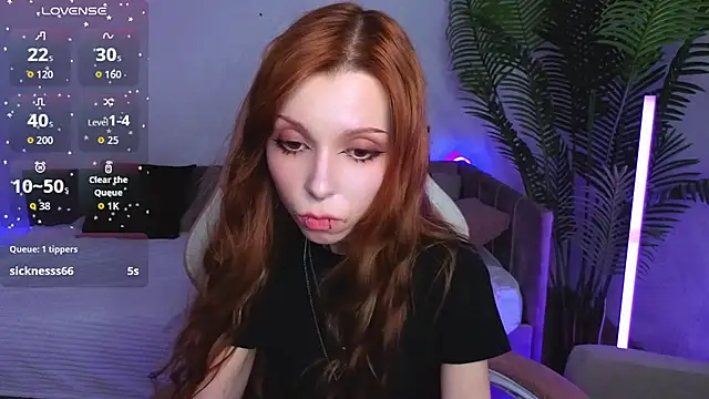 חדר צ'אט בשידור חי של Star_Tarra