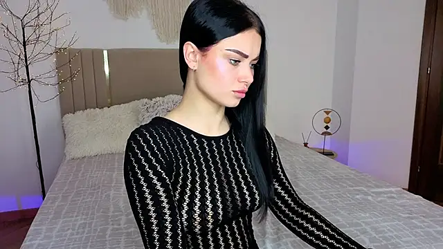 חדר צ'אט בשידור חי של Silena_sky