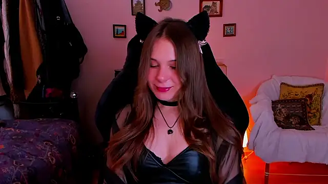 LanaLovely: онлайн-чат