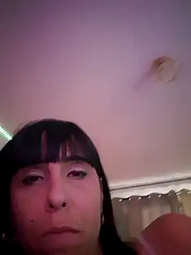 חדר צ'אט בשידור חי של misscectito13