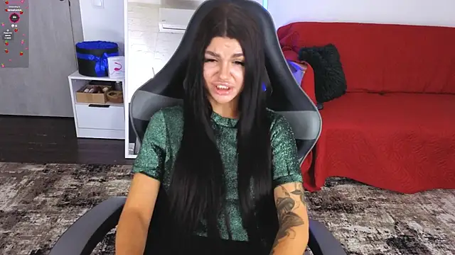 AnacondaOnn Adlı Modelin Canlı Sohbet Odası