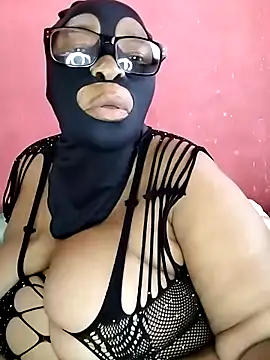 Chatroom en direct de naughtygrannyXXX