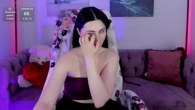 Živá chatovací místnost NoraLumi