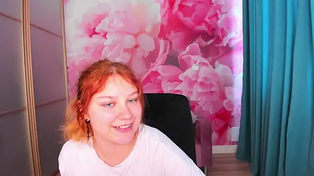 Živá chatovací místnost AngelinaLow
