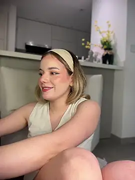 Chat ao vivo de NicoleCut