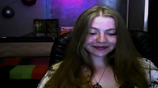 Space_Girls_699 Live chatroom