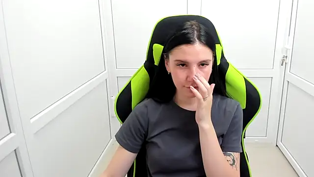 Pokój czatu na żywo – PatteMeoww