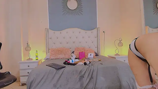 elizabeth_santos1のライブチャットルーム