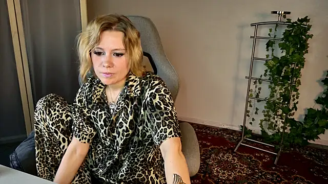Kumiho_7777 Live Chatraum