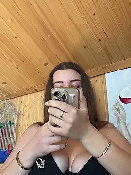 mewKate's Live Chat Room