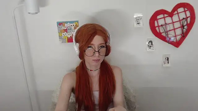 חדר צ'אט בשידור חי של _Hanna_Moon_