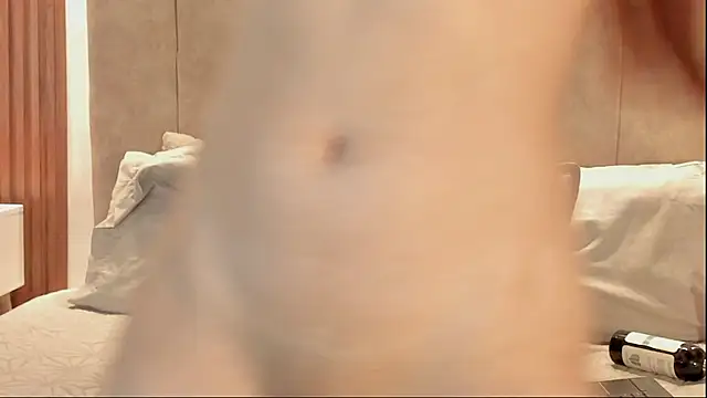 _Laura_saenz1 – Naživo chatovacia miestnosť