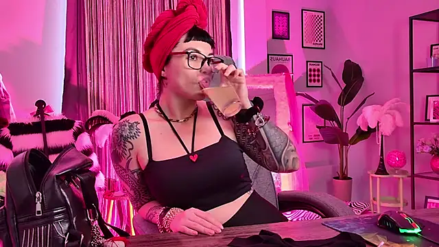 NeoGeisha – Naživo chatovacia miestnosť