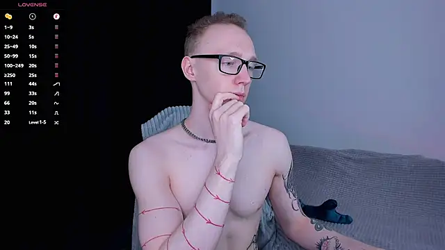 Alex_silent élő chatszobája