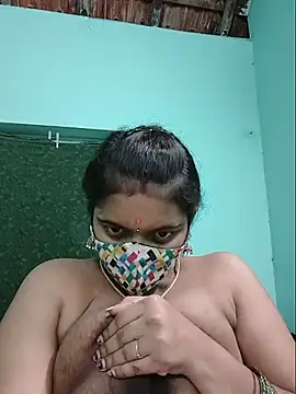 Ramya-hot-gueen's Live Chat Room