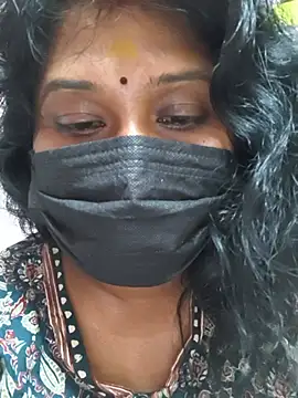 Vaishnavi-Reddyのライブチャットルーム