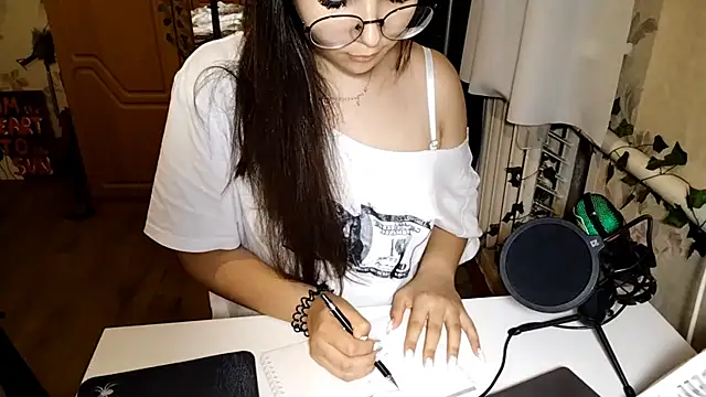 Adilily Ruang Obrolan Langsung