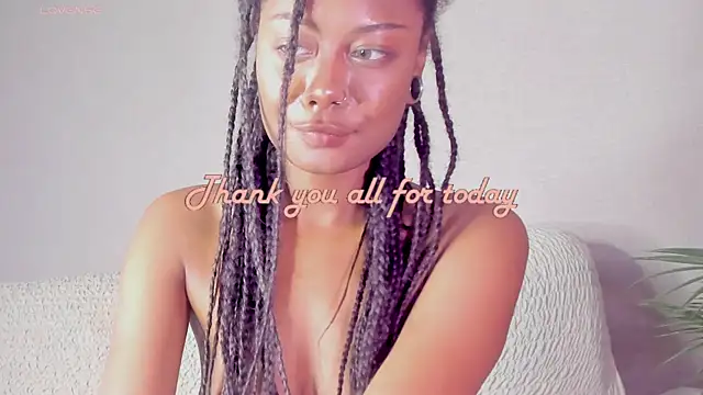 Ana_Peachy_ Live Chatraum
