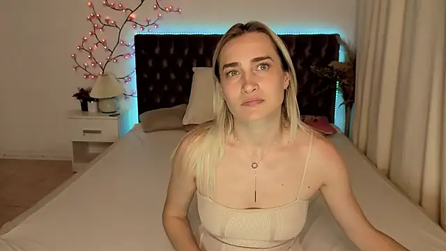 KateOwyns Adlı Modelin Canlı Sohbet Odası