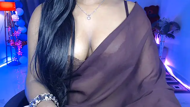 Rashiii_ Cameră chat live