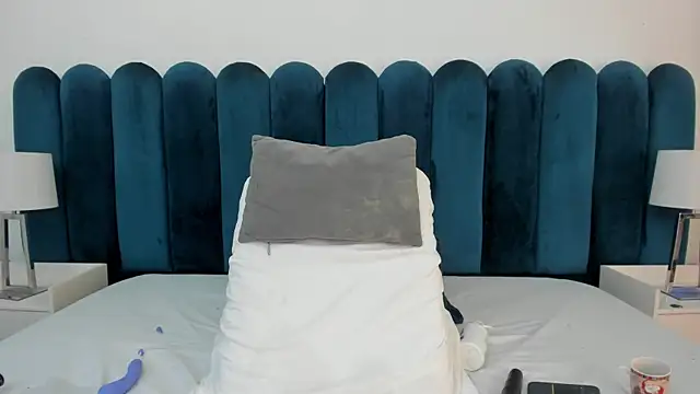 Sala de chat en directo de marianaaguii