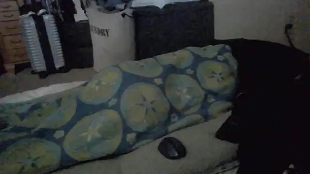 Chat ao vivo de TWiSTYTheTwizted