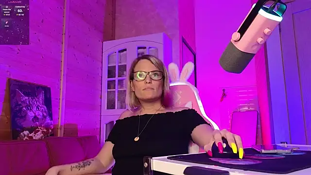 Lady_Shine чат на живо