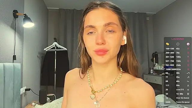 Veluxe élő chatszobája