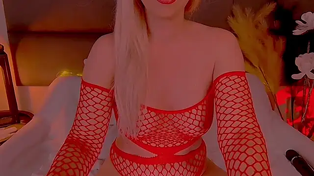 -Caty- Adlı Modelin Canlı Sohbet Odası