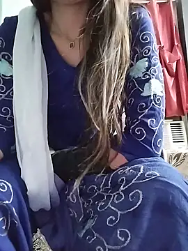Noor_Darliing Adlı Modelin Canlı Sohbet Odası
